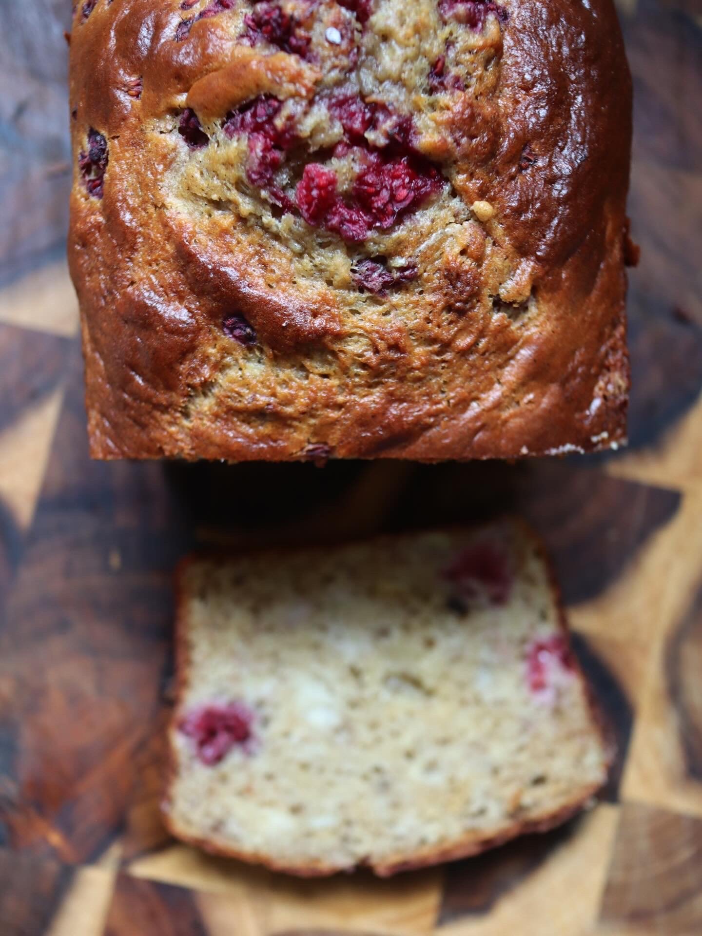 White Chocolate & Raspberry Banana Bread 09696b88 5f40 4077 b924 c4c687b2dd01
