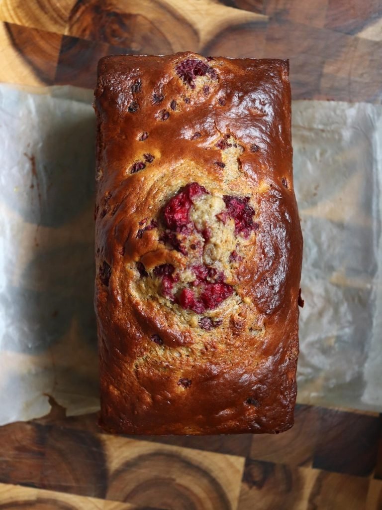 White Chocolate & Raspberry Banana Bread d65d58e7 92f0 4027 80a3 47daa7f8f023